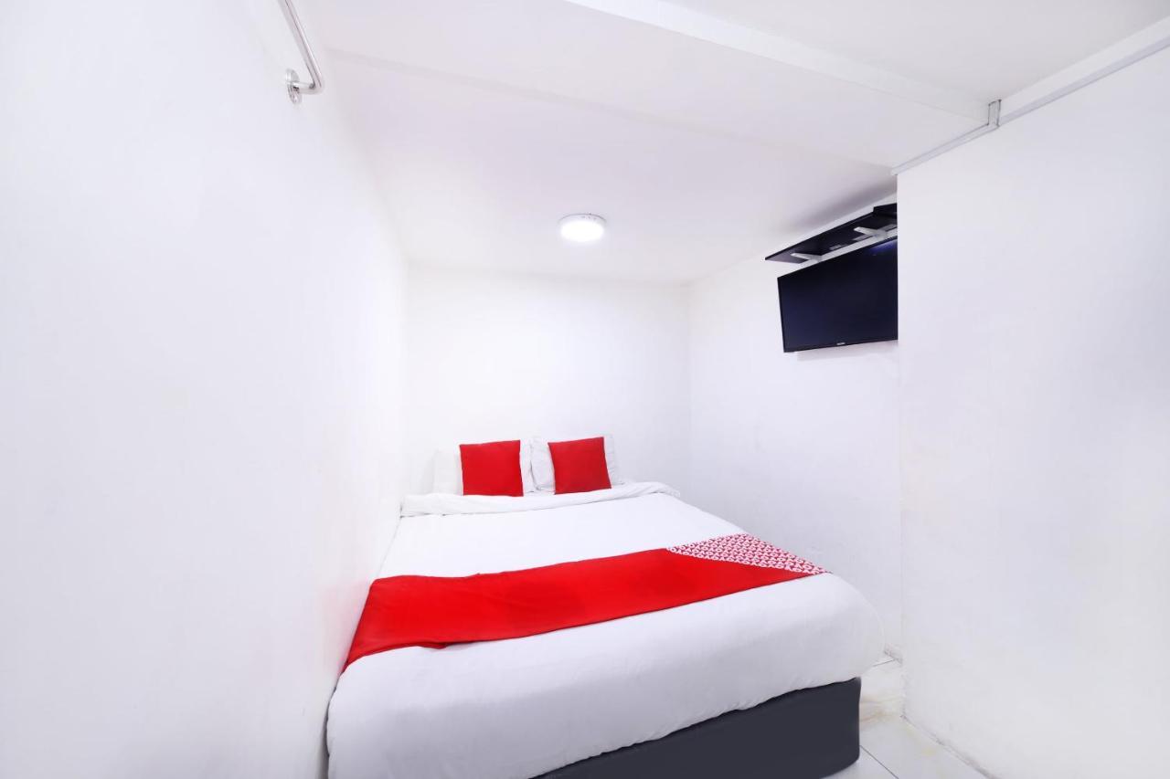 Oyo 334 Everest Hotel Куала-Лумпур Экстерьер фото