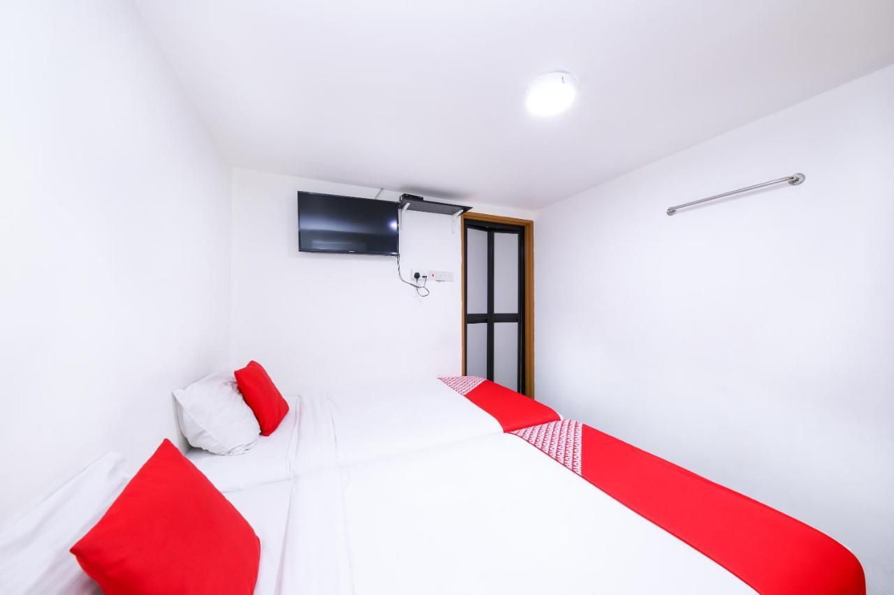 Oyo 334 Everest Hotel Куала-Лумпур Экстерьер фото